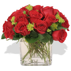  Rize çiçek online çiçek siparişi  10 adet kirmizi gül ve cam yada mika vazo