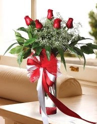 Camda 5 kırmızı gül tanzimi  Rize çiçek online çiçek siparişi 