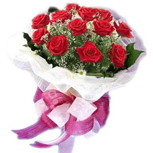  Rize çiçek servisi , çiçekçi adresleri  11 adet kırmızı güllerden buket modeli
